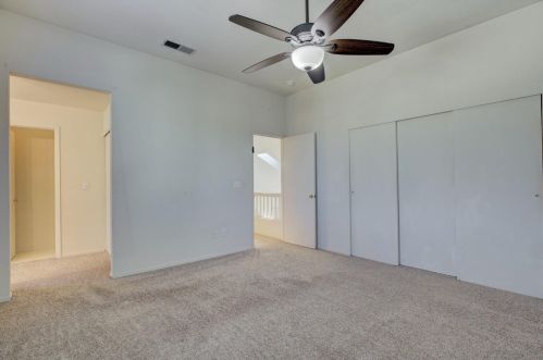 6384 Laguna Mirage Ln, Elk Grove CA  95758-5461 exterior