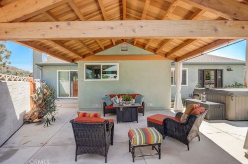 6910 Galewood St, San Diego, CA 92120-2913