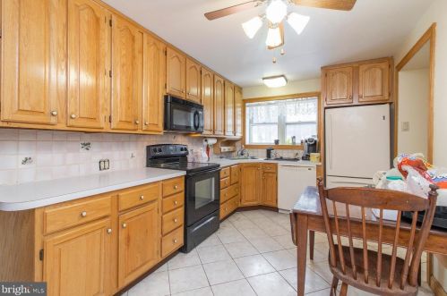 229 Morris Rd, Lansdale PA exterior