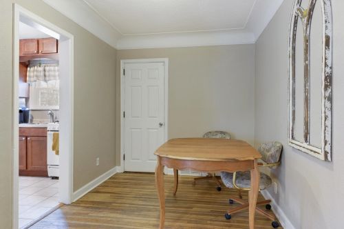 1041 6 St, Saint Paul MN 55106-4609 exterior