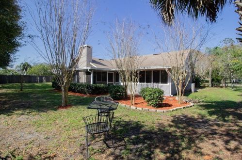 5939 Windwood Dr, Lakeland FL  33813-4805 exterior