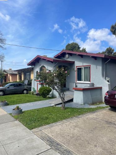 2421 35th St, Oakland, CA 94601