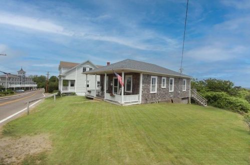 254 Spring St, New Shoreham, RI