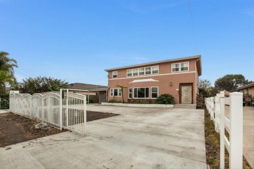 472 Tichenor St, Compton, CA 90220-4635