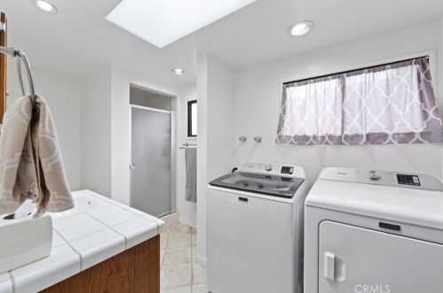 4425 Walnut Ave, Long Beach CA  90807-2524 exterior