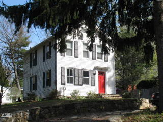 94 Nashville Rd, Bethel CT  06801-2518 exterior