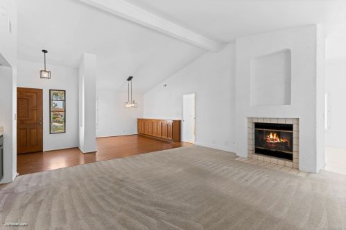 2021 Sonora Ct, Vista CA  92081-8946 exterior