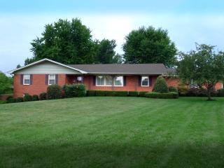 1210 Old Main St, Narrows, KY 42347-1620