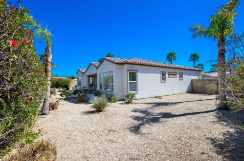 81326 Golden Barrel Way, La Quinta CA  92253-9325 exterior