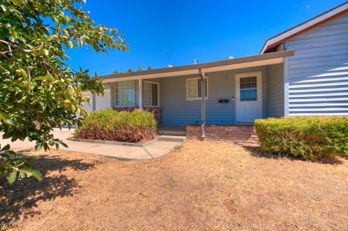 2637 Gilbert Way, Rancho Cordova, CA 95670-3513