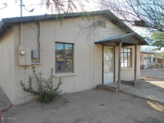 1517 Santa Cruz Ln, Tucson, AZ 85713-1423