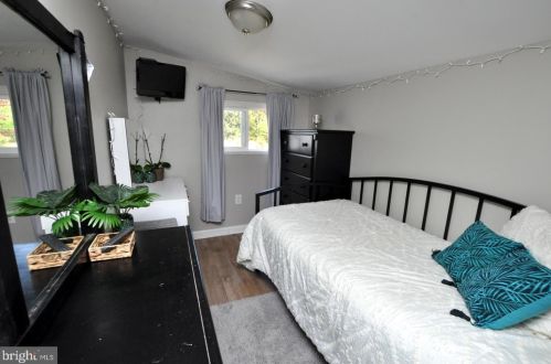 296 Ridge Rd, Browns Mills NJ  08015-4513 exterior