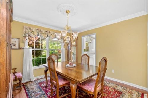 608 Gander Cir, Bridgeville PA  15017-3428 exterior