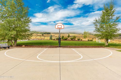 5502 Bobsled Blvd, Park City UT  84098-7760 exterior