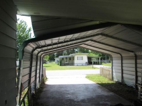 1162 Cr 440a, Lake Panasoffkee FL  33538-5435 exterior