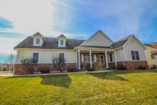 807 Chickadee Dr, Cambridge WI  53523-9275 exterior