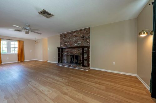 4749 Burgundy Pl, Lakeland FL  33813-2345 exterior