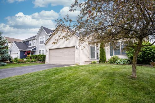 7761 Worley Dr, Blacklick, OH 43004-9186