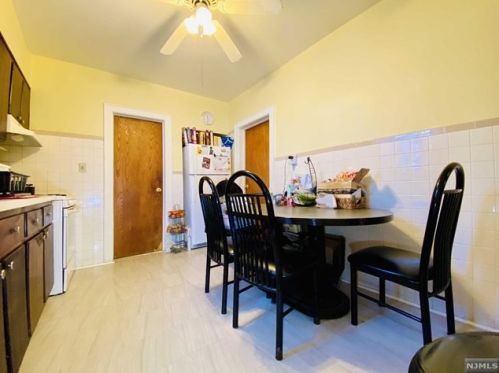 215 Montgomery St, Bloomfield NJ  07003-4926 exterior