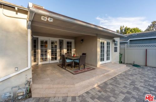 4919 Cartwright Ave, North Hollywood CA  91601-4728 exterior