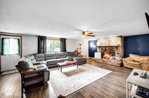734 900, Hebron, IN 46341-9162