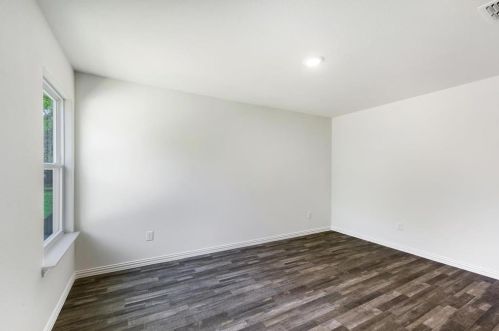 2208 Sayle St, Greenville TX  75401-3138 exterior