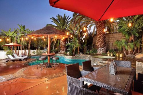 797 Vista Canyon Cir, Vista, CA 92084-6660