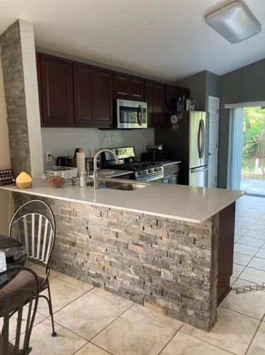 14911 Stag Creek Cir, Lutz, FL 33559-3109
