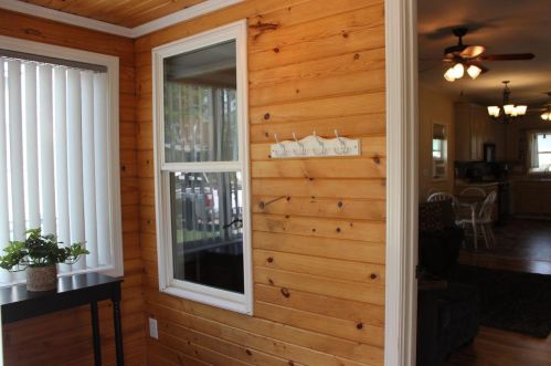 373 3rd St, Fond Du Lac, WI 54935-4552