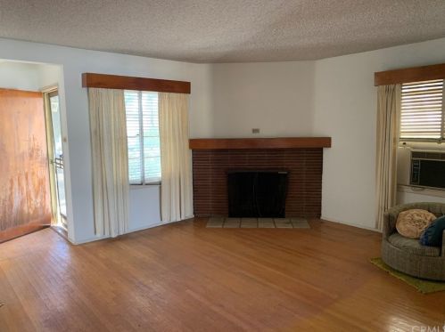 1263 Thompson Ave, Glendale CA 91201-1230 exterior