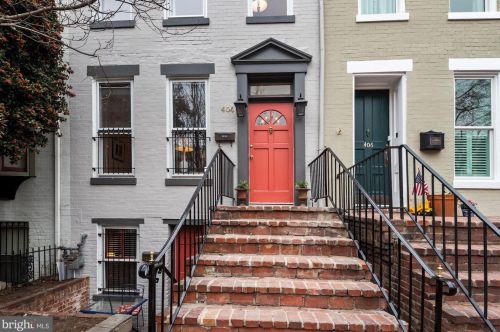 404 Constitution Ave, Washington, DC 20002-5924