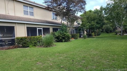 210 120th Ave, Hollywood, FL 33025-5911
