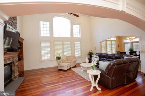 108 Gift Cir, Prospectville PA 19002-2732 exterior