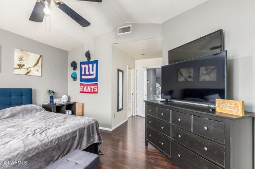 501 Sunrise Dr, Gilbert AZ  85233-6732 exterior