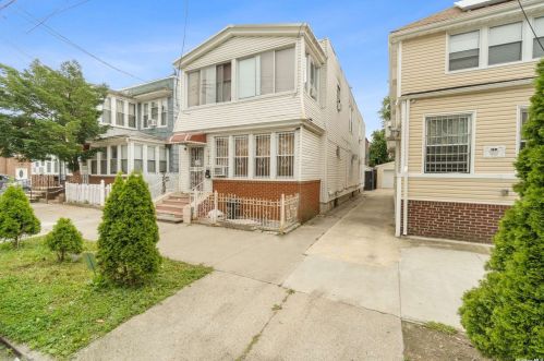76-14 88th Ave, Jamaica, NY 11421-1840