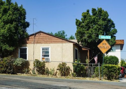 4992 Comanche Dr, La Mesa, CA 91942-8102