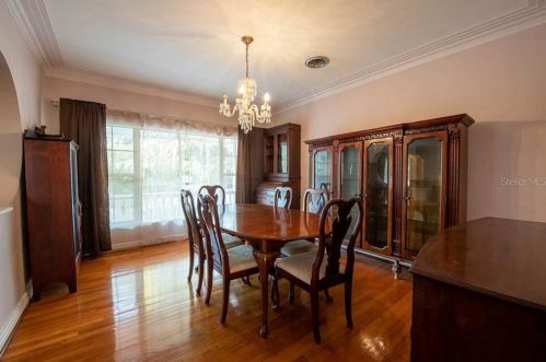 717 Palmer St, Orlando FL  32801-4040 exterior