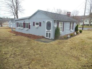 208 Stony Lake Rd, Friedens, PA 15541