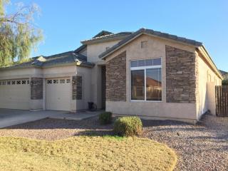 3405 Mayberry Ct, Gilbert, AZ 85297-3043