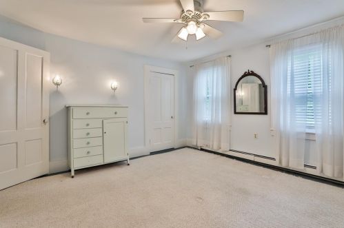 49 Mason Rd, Brookline NH 03033-2204 exterior