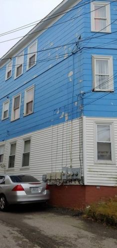 204 Pavilion Ave, Providence, RI 02905-1622