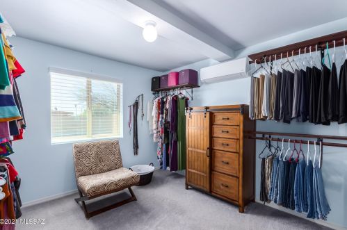 6721 Pomona Rd, Tucson AZ 85705-2468 exterior