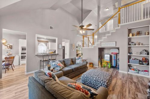 1407 Brittany Ln, Midlothian TX  76063-4062 exterior