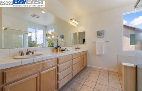 1015 Lucio St, Manteca CA  95336 exterior