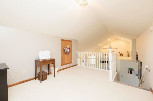 452 Woodside Pl, Bellefontaine OH  43311-1597 exterior