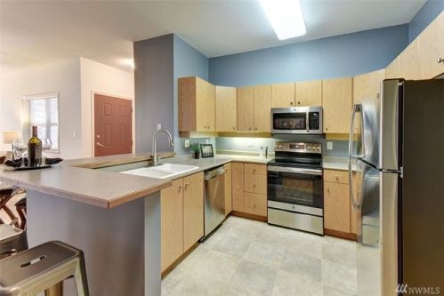 4217 164th St, Lynnwood, WA 98087-6963
