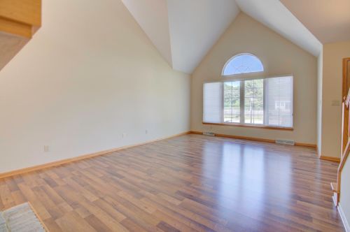 1912 Wexford Ln, Waukesha WI  53186-1252 exterior