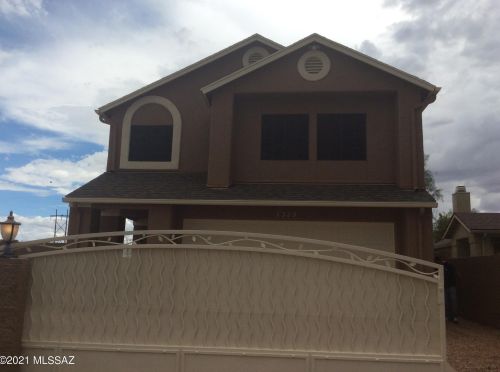 5385 Wembly Rd, Tucson, AZ 85746-3933