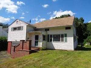 7 Virginia Ave, Danbury CT  06810-5717 exterior