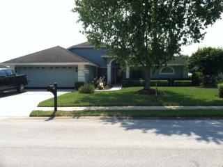 157 Winona Cir, Auburndale, FL 33823-2077